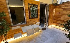 Downtown Beauty Apartment
